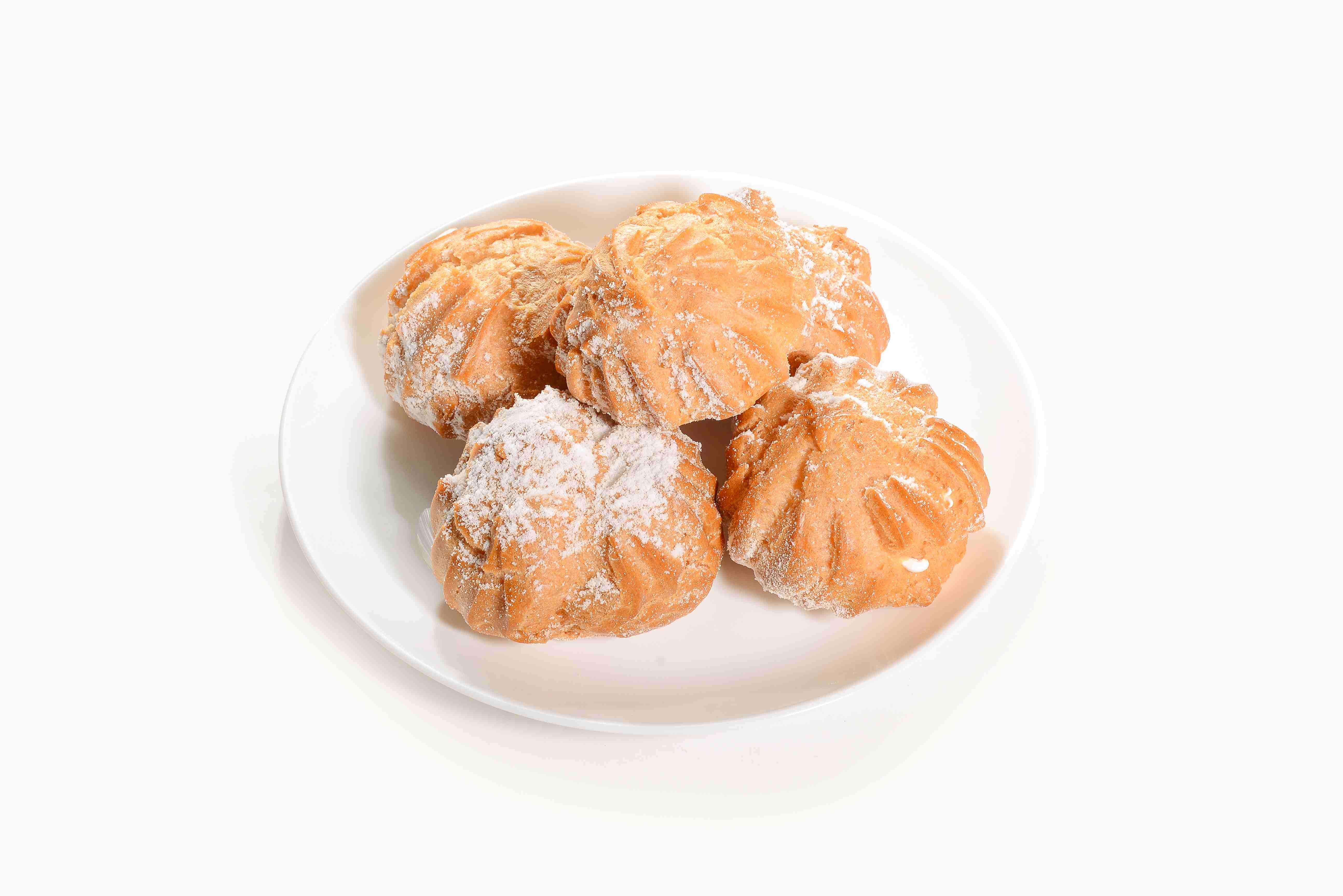 Профитроли со сливками 200г