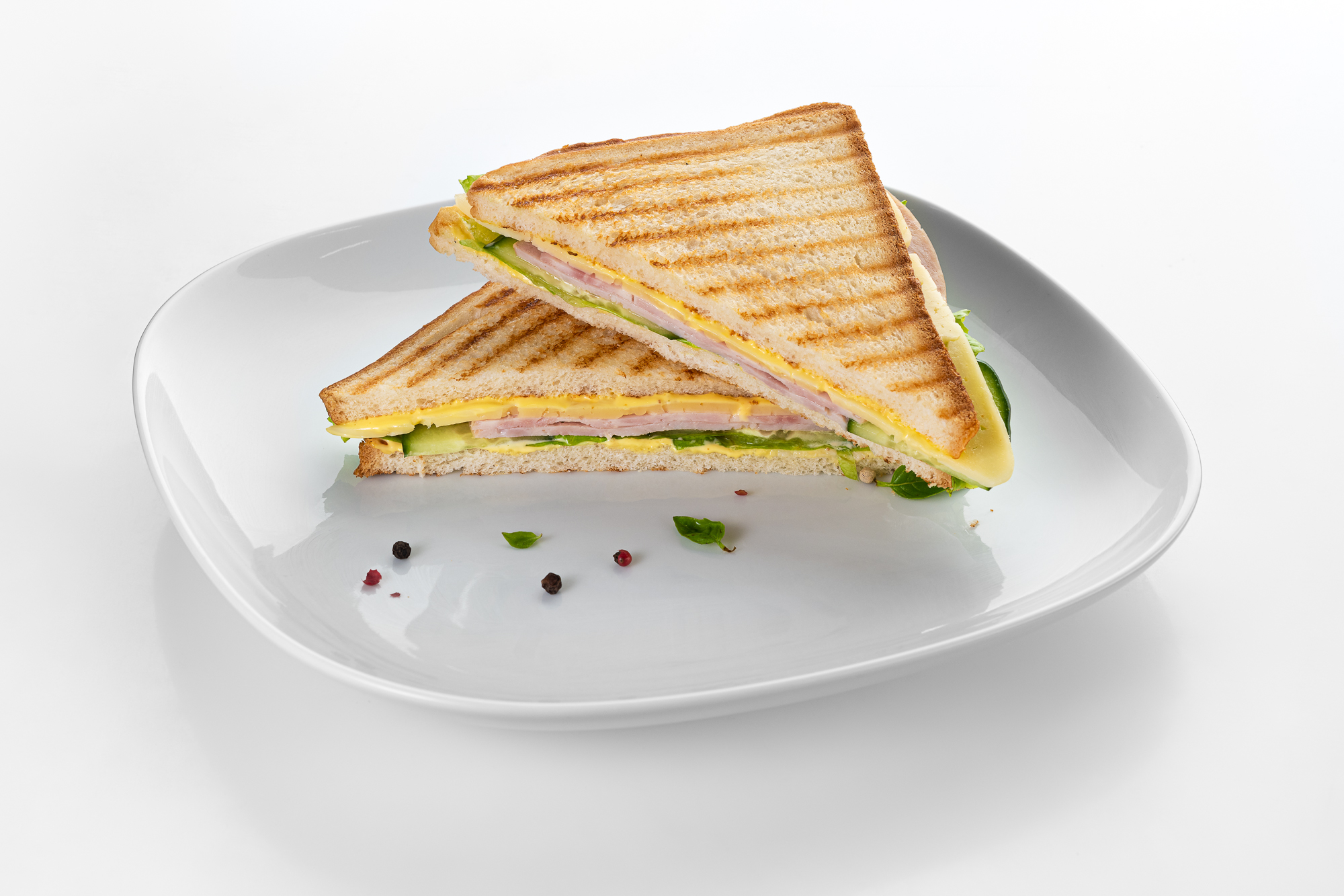 Сэндвич с ветчиной и сыром 210г