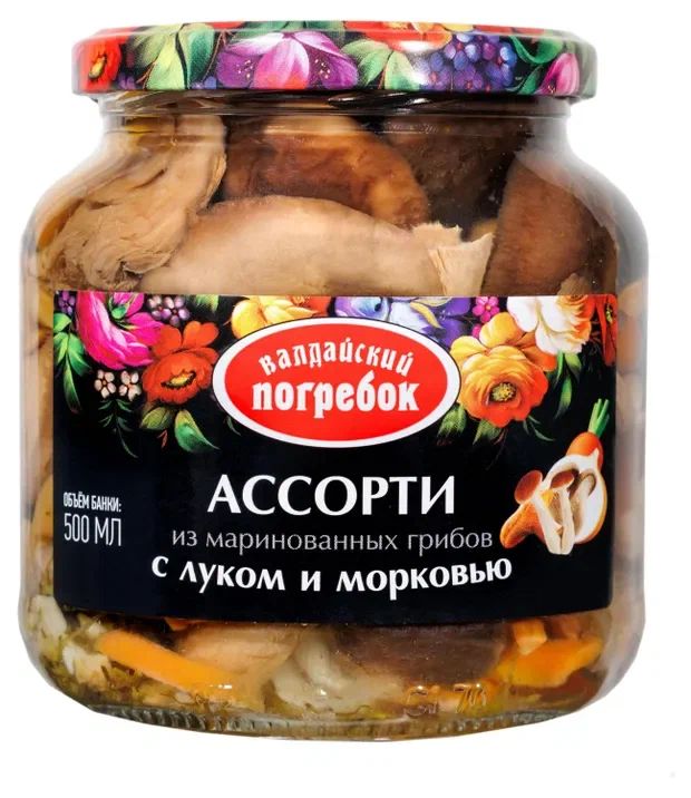 Ассорти ВАЛДАЙСКИЙ ПОГРЕБОК из маринованных грибов с луком и морковью ст/б 500мл