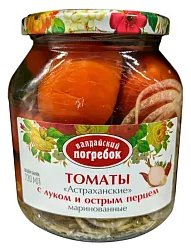 Томаты ВАЛДАЙСКИЙ ПОГРЕБОК Астраханские маринованные с луком и острым перцем ст/б 720мл