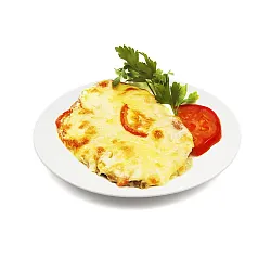 Куриное филе под сыром с помидорами
