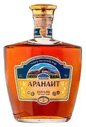 Коньяк АРАНАИТ 5 лет 40% ст/б 0.5л