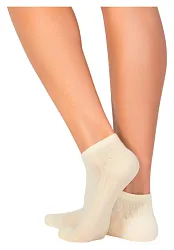 Носки женские ИНКАНТО светло-желтые р.36-38 арт.IBD 731002