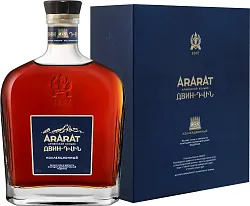 Коньяк АРАРАТ Двин КС 50% ПК 0.7л