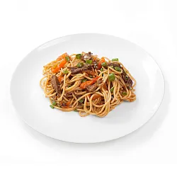 Спагетти в устричном соусе с говядиной